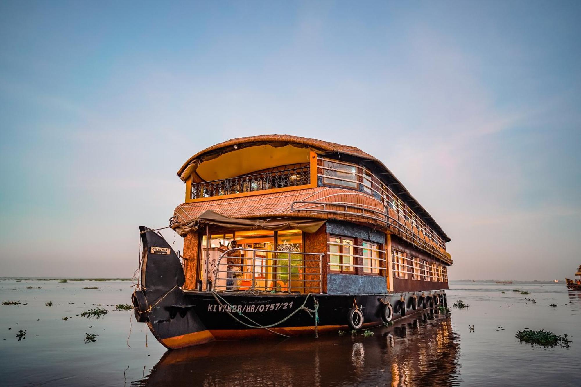 Venice Premium Houseboats Alleppey Alappuzha Ngoại thất bức ảnh